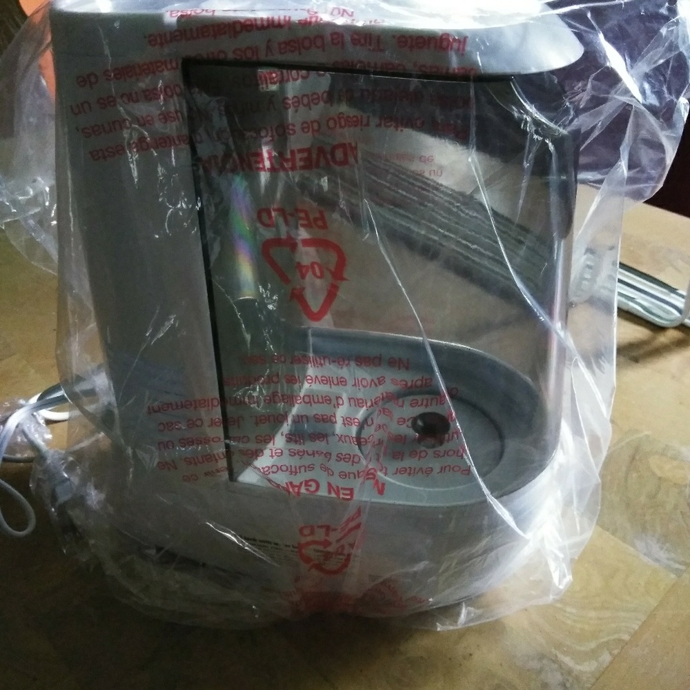 Humidifier - Picture 3 of 4